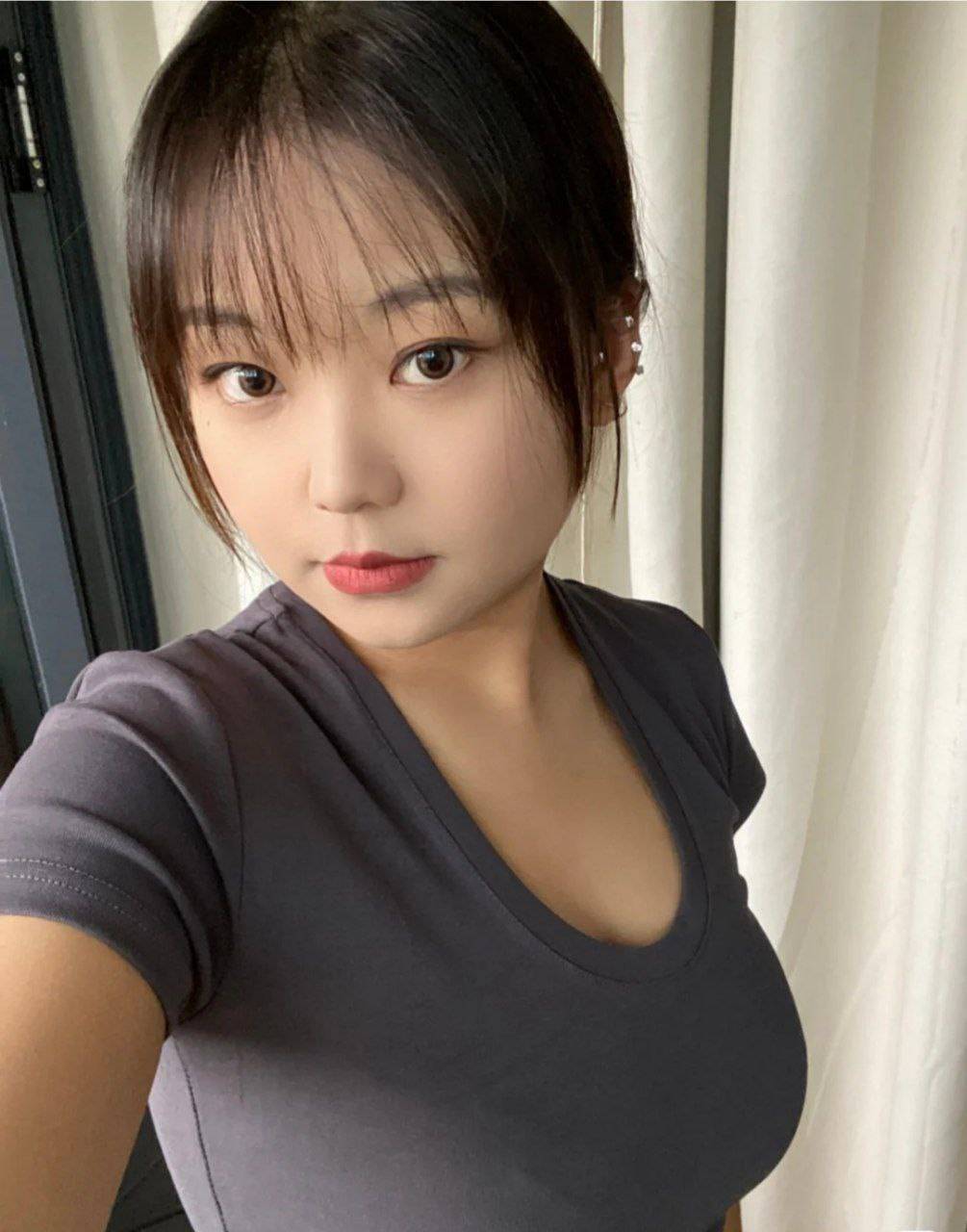 朱茱看球