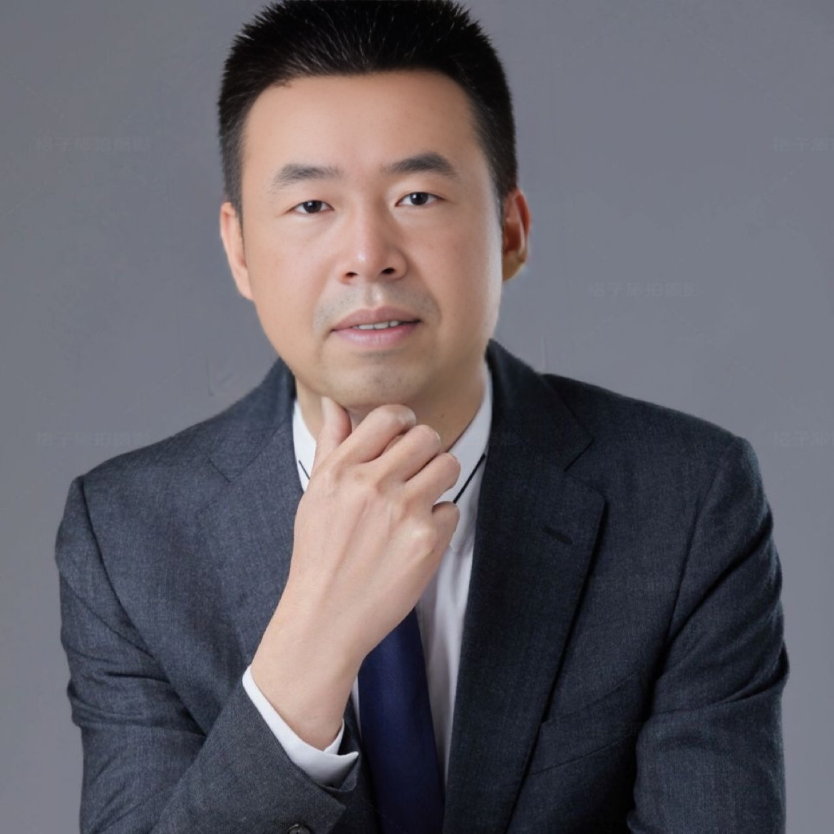 日月明红大师