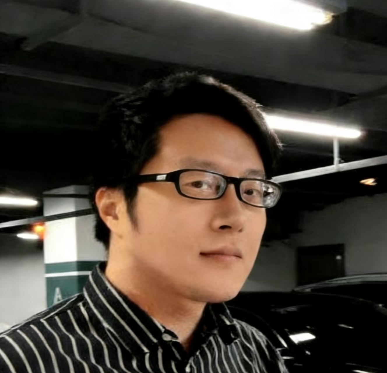 红浩聊球