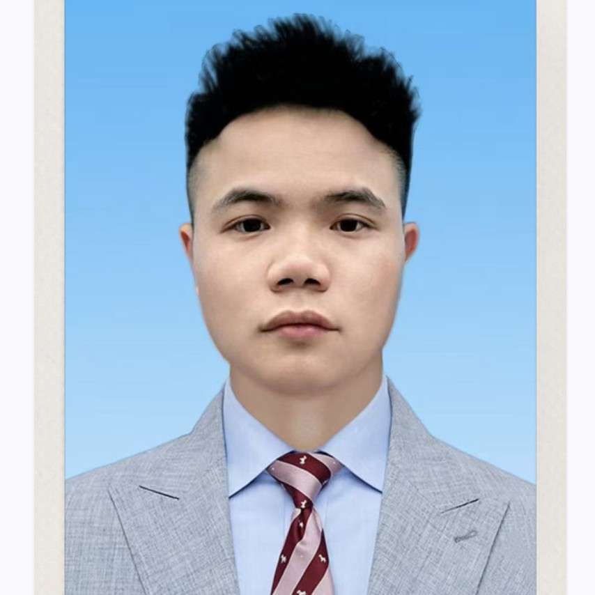 班主分析师
