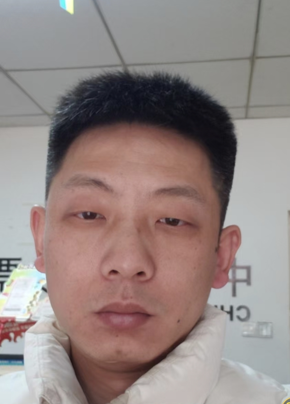 服务员竞猜