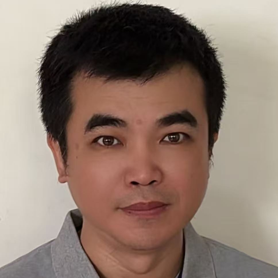 郑依亿谈球