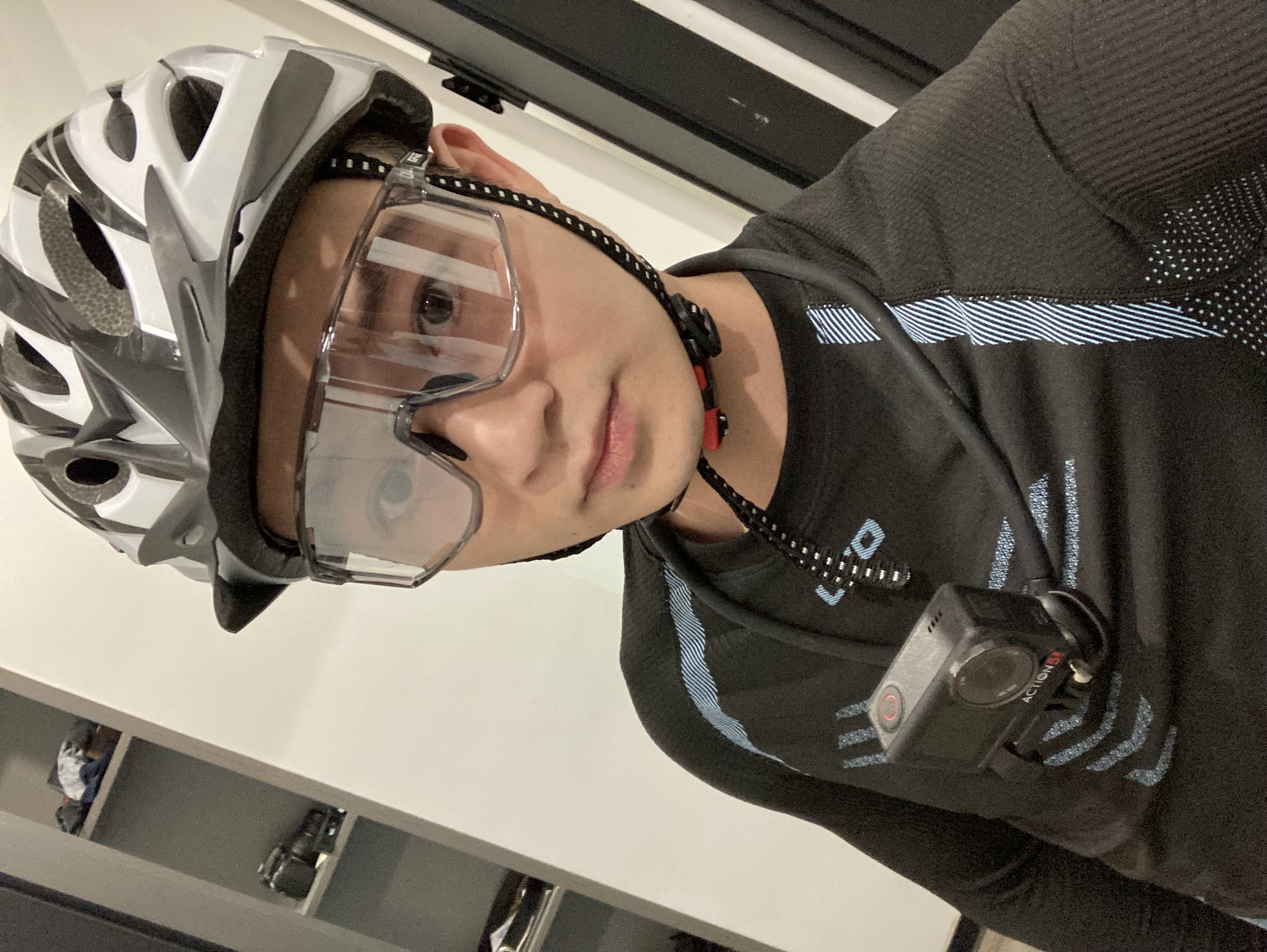 绿茵老玩进球