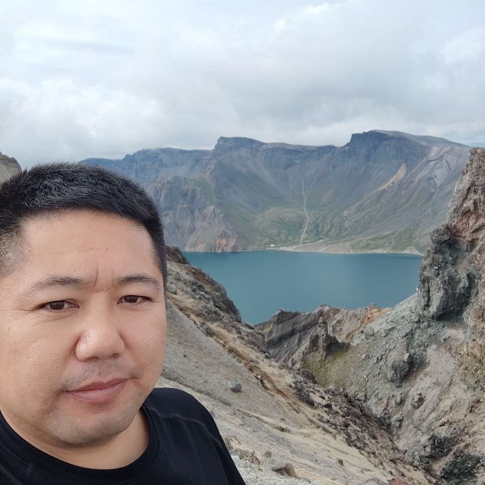 精析师凌恒