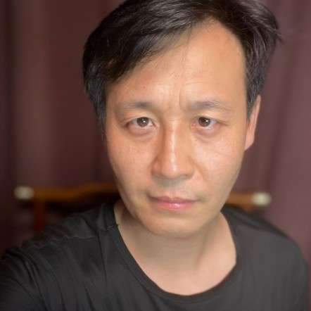红红看球